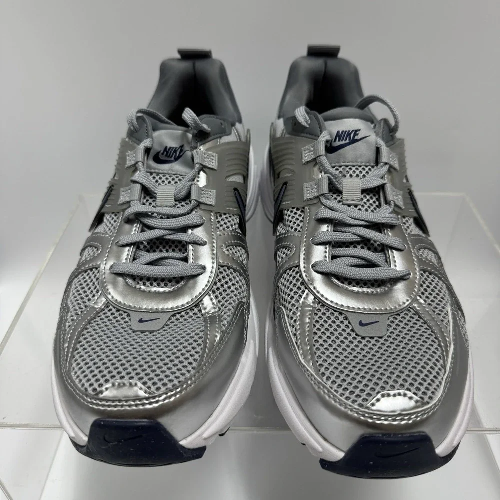 Brand New Nike V2K Run Wolf Grey Midnight Navy Blue HJ4497-002 Men's Size 11